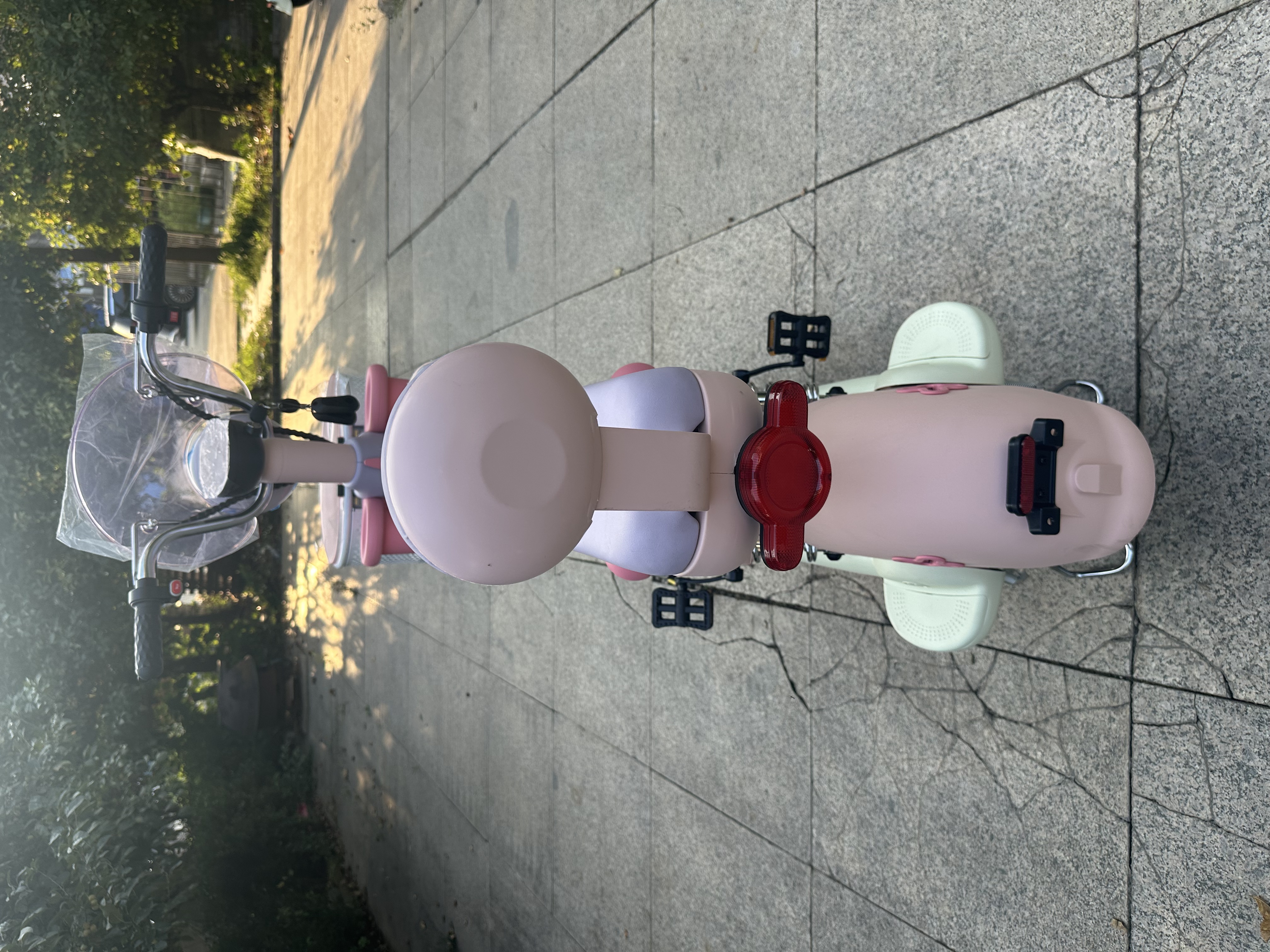 元宇宙PLAY实拍 (11).jpg