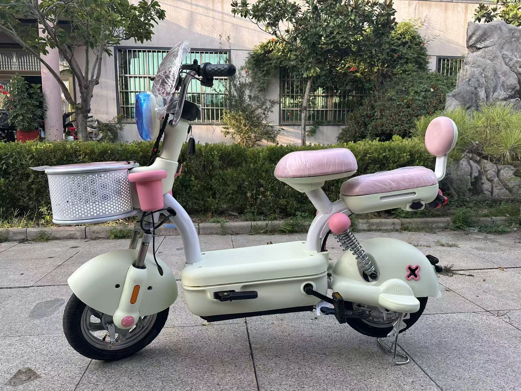 元宇宙PLAY实拍 (17).jpg