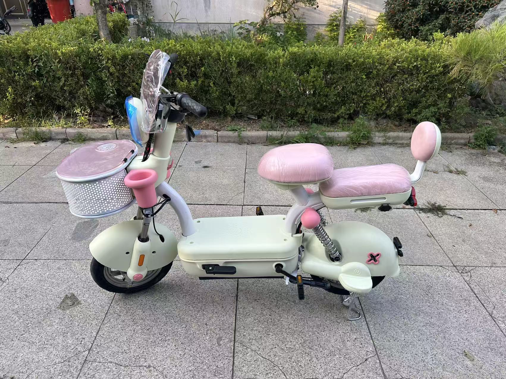 元宇宙PLAY实拍 (15).jpg