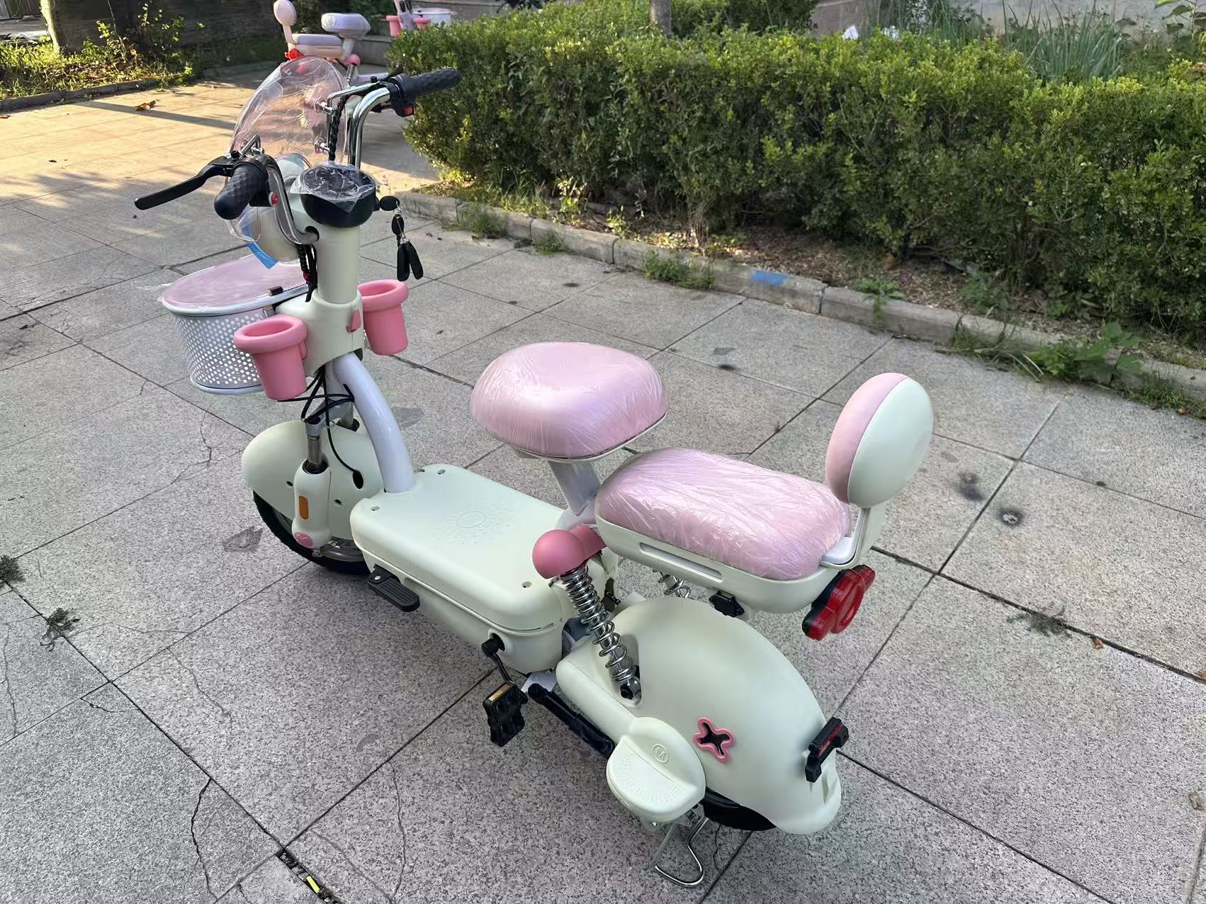 元宇宙PLAY实拍 (18).jpg